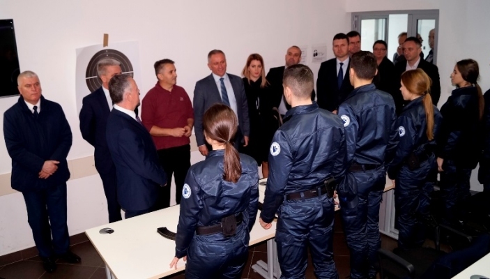 N&euml;nshkruhet marr&euml;veshje bashk&euml;punimi mes Akademis&euml; s&euml; Kosov&euml;s p&euml;r Siguri Publike dhe Akademis&euml; Policore t&euml; Malit t&euml; Zi 