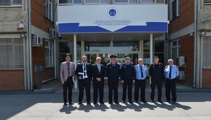 Nj&euml; delegacion nga Qendra e Ekselenc&euml;s s&euml; Stabilitetit t&euml; Policimit t&euml; NATO-s&euml; vizitoi Akademin&euml;