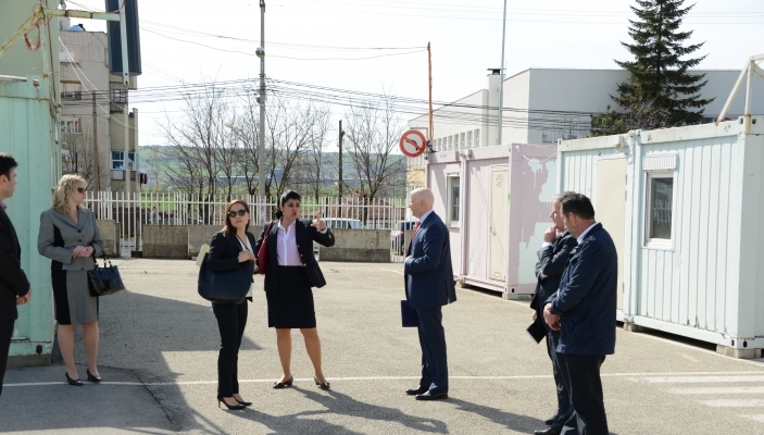 Nj&euml; delegacion nga Byro p&euml;r &Ccedil;&euml;shtje Nd&euml;rkomb&euml;tare t&euml; Narkotik&euml;ve dhe Zbatim t&euml; Ligjit vizitoi Akademin&euml;