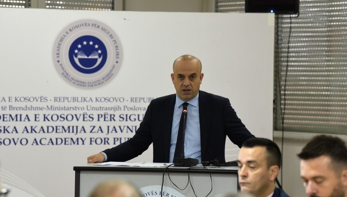 Akademia e Kosov&euml;s p&euml;r Siguri Publike n&euml;nshkruan marr&euml;veshje bashk&euml;punimi me Akademin&euml; e Drejt&euml;sis&euml; t&euml; Karolin&euml;s s&euml; Veriut t&euml; SHBA-ve