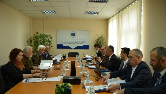 Ekipi i  Ekspert&euml;ve Ver&euml;sues vizituan Akademin&euml; e Kosov&euml;s p&euml;r Siguri Publike
