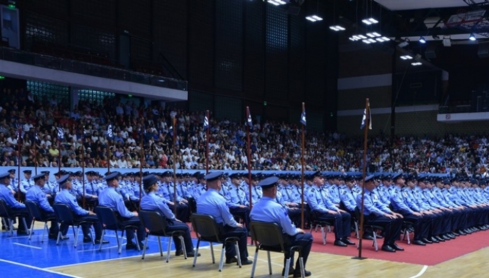 Sot u mbajt ceremonia e p&euml;rfundimit t&euml; pjes&euml;s teorike t&euml; programit profesional p&euml;r 416 kadet&euml;t t&euml; Policis&euml; s&euml; Kosov&euml;s 