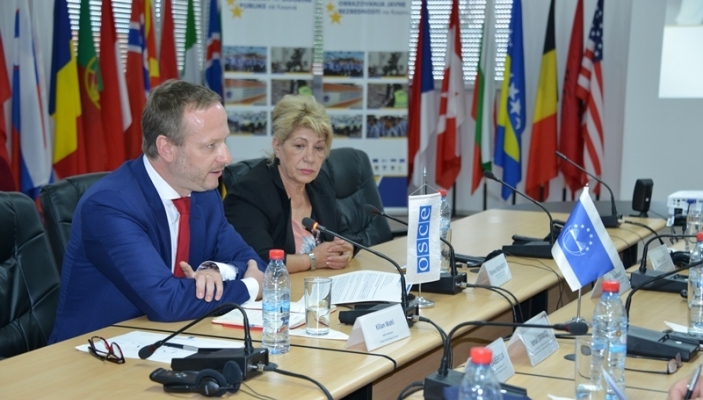 Z&euml;vend&euml;s ambasadori i OSBE-s&euml;   Kilian Wahl vizitoi Akademin&euml;