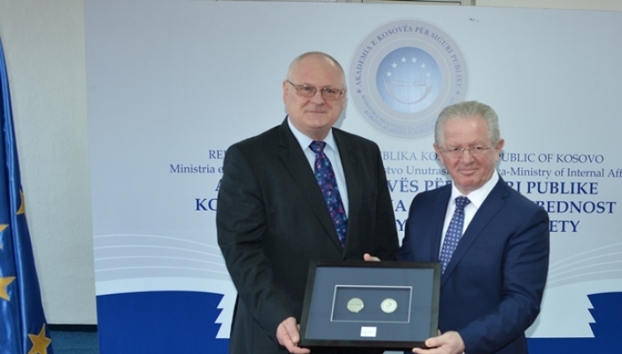 U n&euml;nshkrua  marr&euml;veshja e bashk&euml;punimit mes Akademis&euml; dhe CEPOL-it