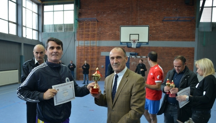  N&euml; Akademi u mbajt turnir n&euml; futboll t&euml; vog&euml;l 