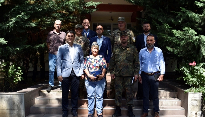 Nj&euml; delegacion nga Ekipi i NATO-s p&euml;r K&euml;shillim dhe Nd&euml;rlidhje vizitoi Akademin&euml;