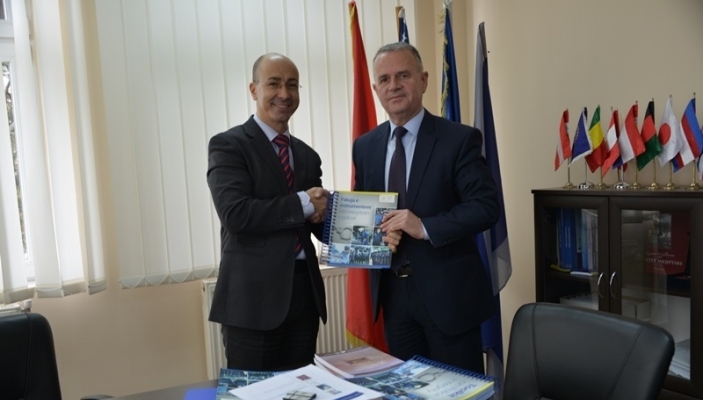  DCAF dhuroi donacion Akademis&euml; s&euml; Kosov&euml;s p&euml;r Siguri Publike