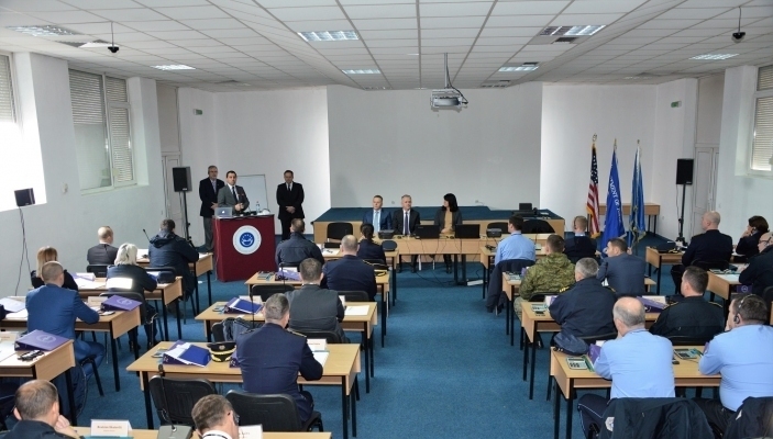 N&euml; Akademi filloi trajnimi Shkolla e Stafit dhe Komand&euml;s Policore