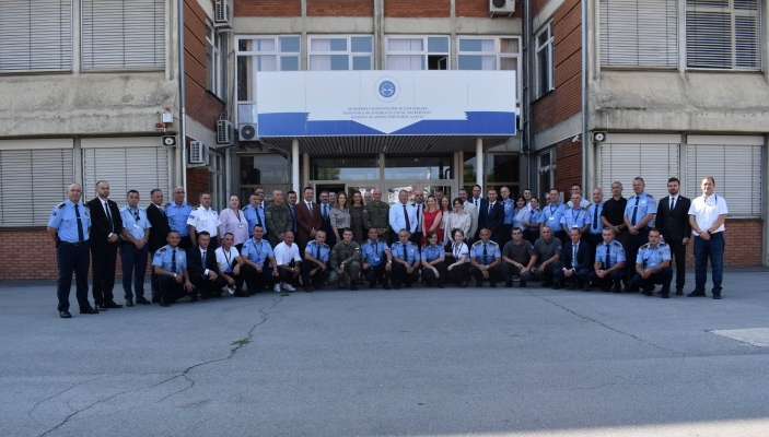 N&euml; Akademi filloi &ldquo;Shkolla Nd&euml;rkomb&euml;tare p&euml;r Stafin Policor dhe Komandues&rdquo;