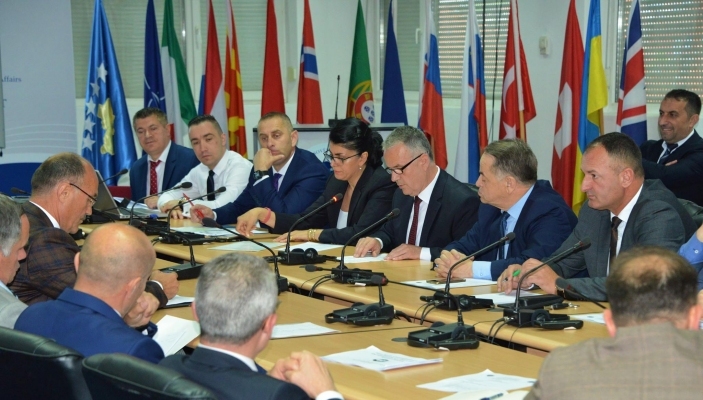 N&euml; Akademi u mbajt konferenca e par&euml; shkencore &#147;Sfidat e siguris&euml; n&euml; Kosov&euml;&#148;