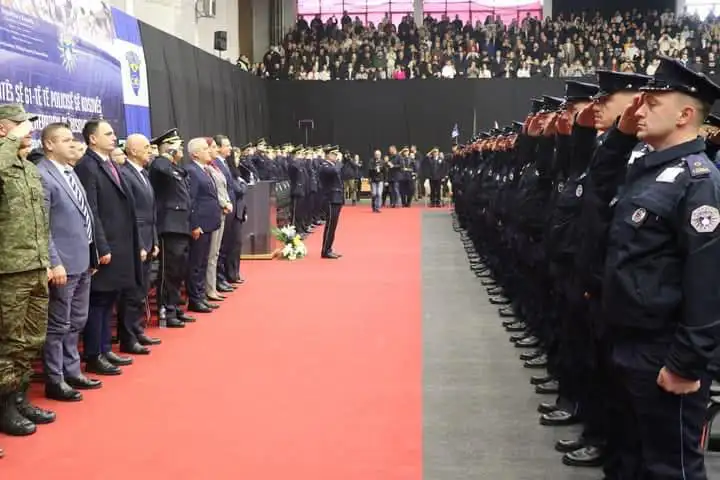 Përfundoi trajnimi i 462 kadetëve të Policisë së Kosovës