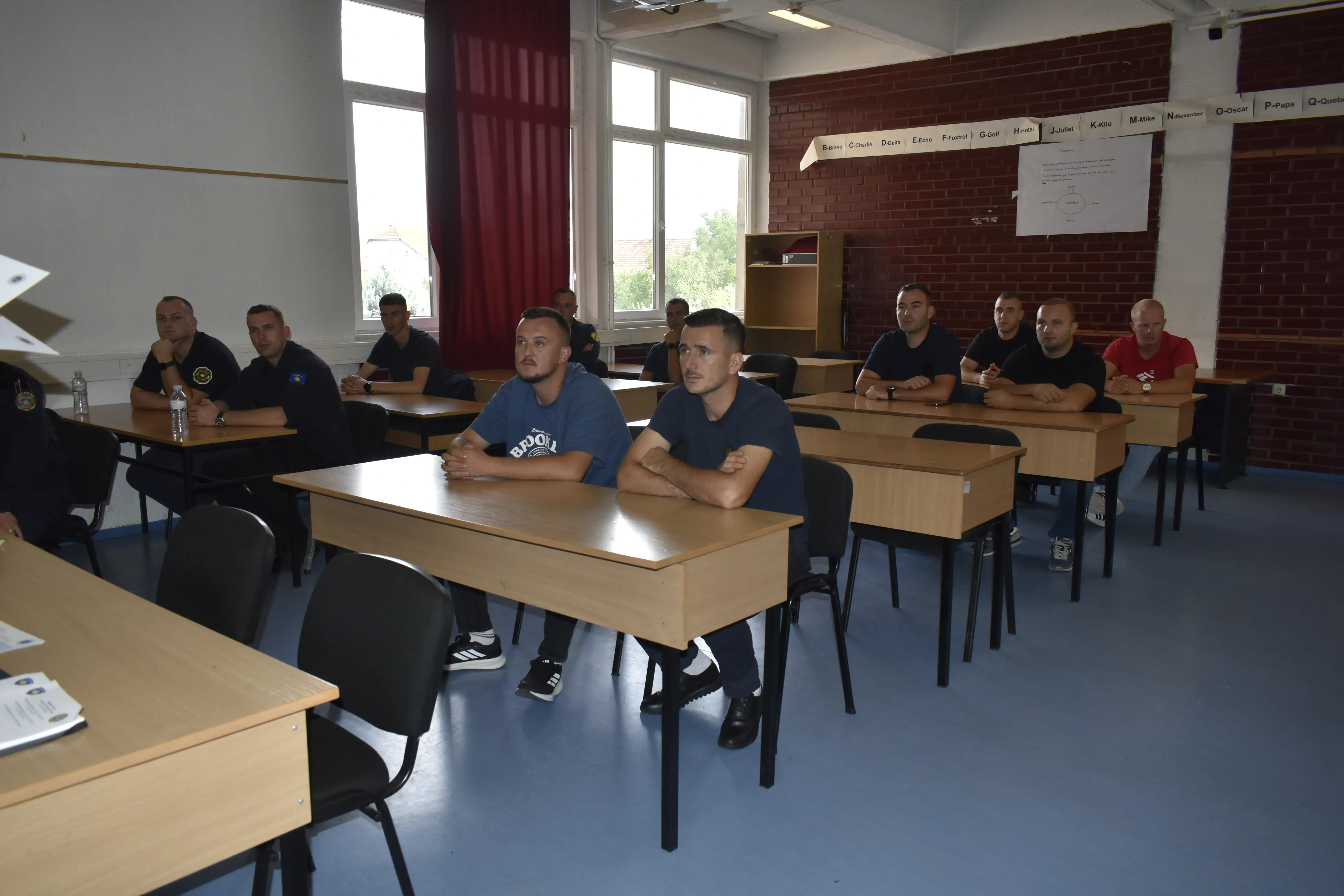Në Akademinë e Kosovës për Siguri Publike filloi trajnimi profesional për zjarrfikës
