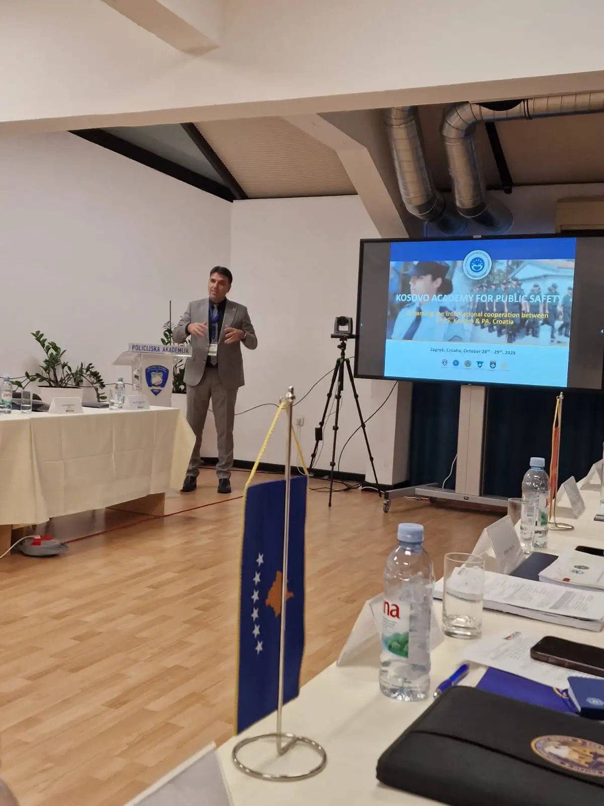 Përfaqësuesit e AKSP-së morën pjesë në takimin e organizuar në Kroaci në kuadër të projektit “Përpjekje e përbashkët për ndërtimin e kapaciteteve: Mbikëqyrja e kufijve duke respektuar të drejtat e njeriut”