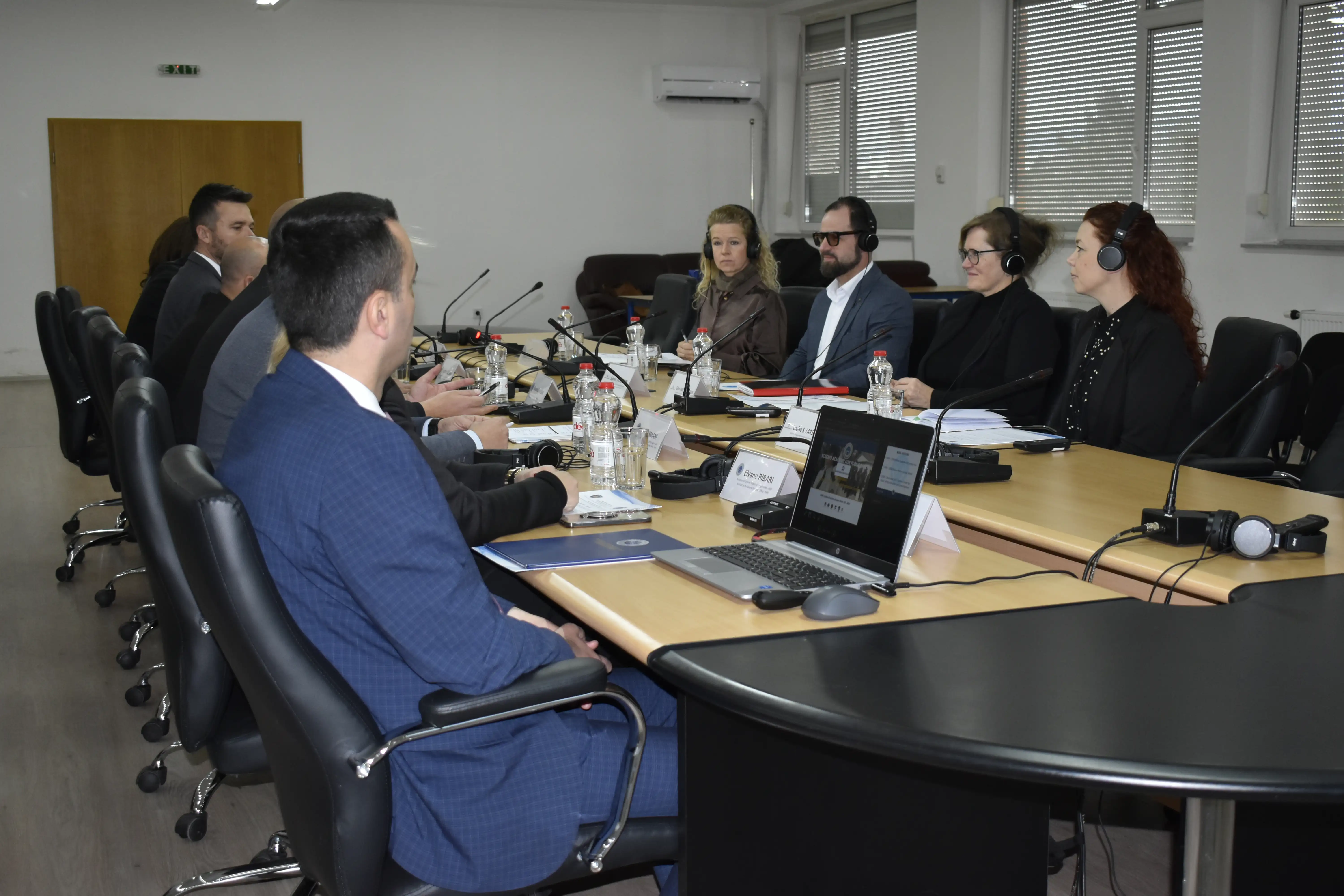 Delegacioni nga Shërbimi i Burgjeve dhe Sprovues i Danimarkës vizitoi Akademinë e Kosovës për Siguri Publike