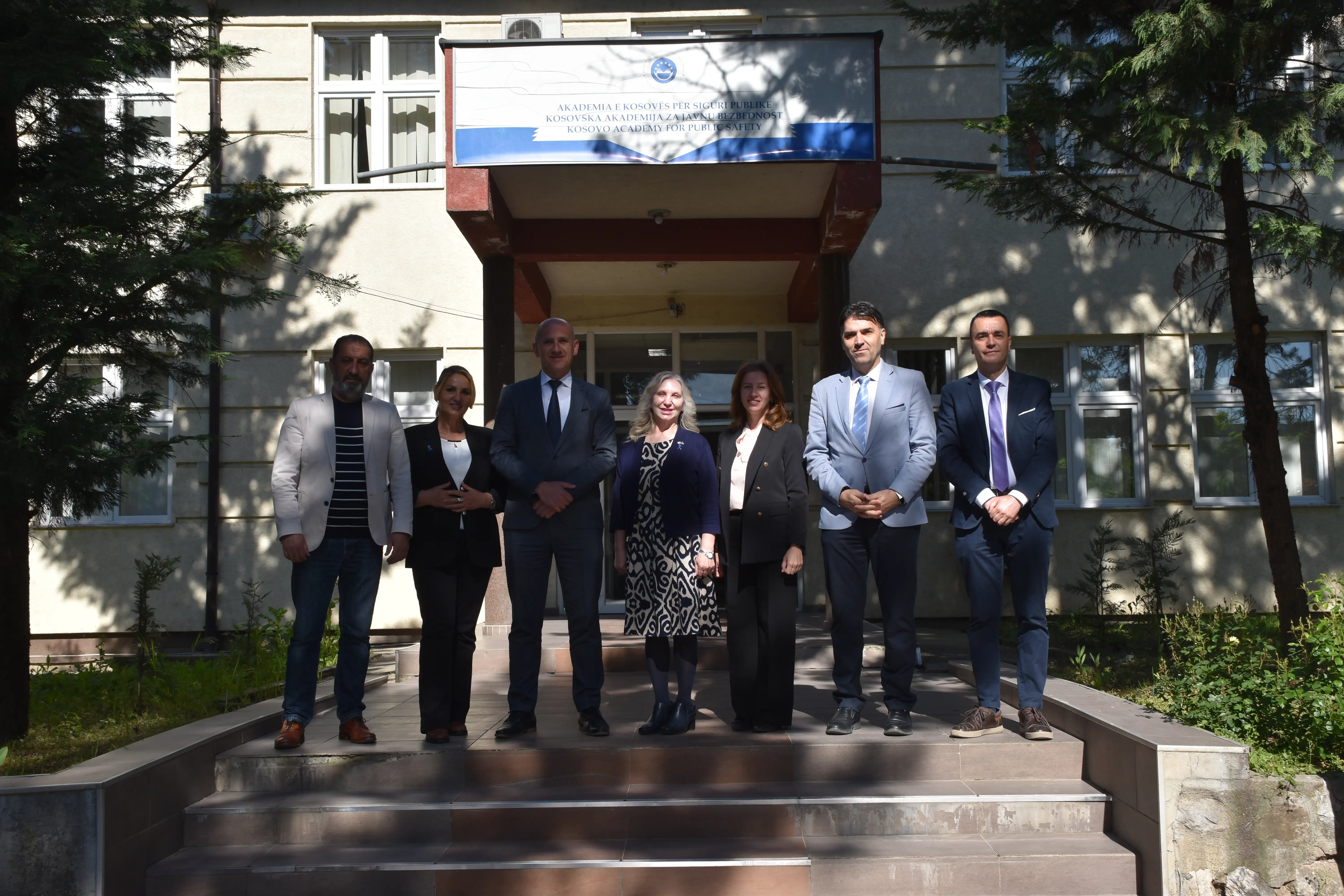Atasheja e Ambasadës së SHBA-ve në Kosovë, Kimberly Riffe, zhvilloi takim lamtumirës në AKSP