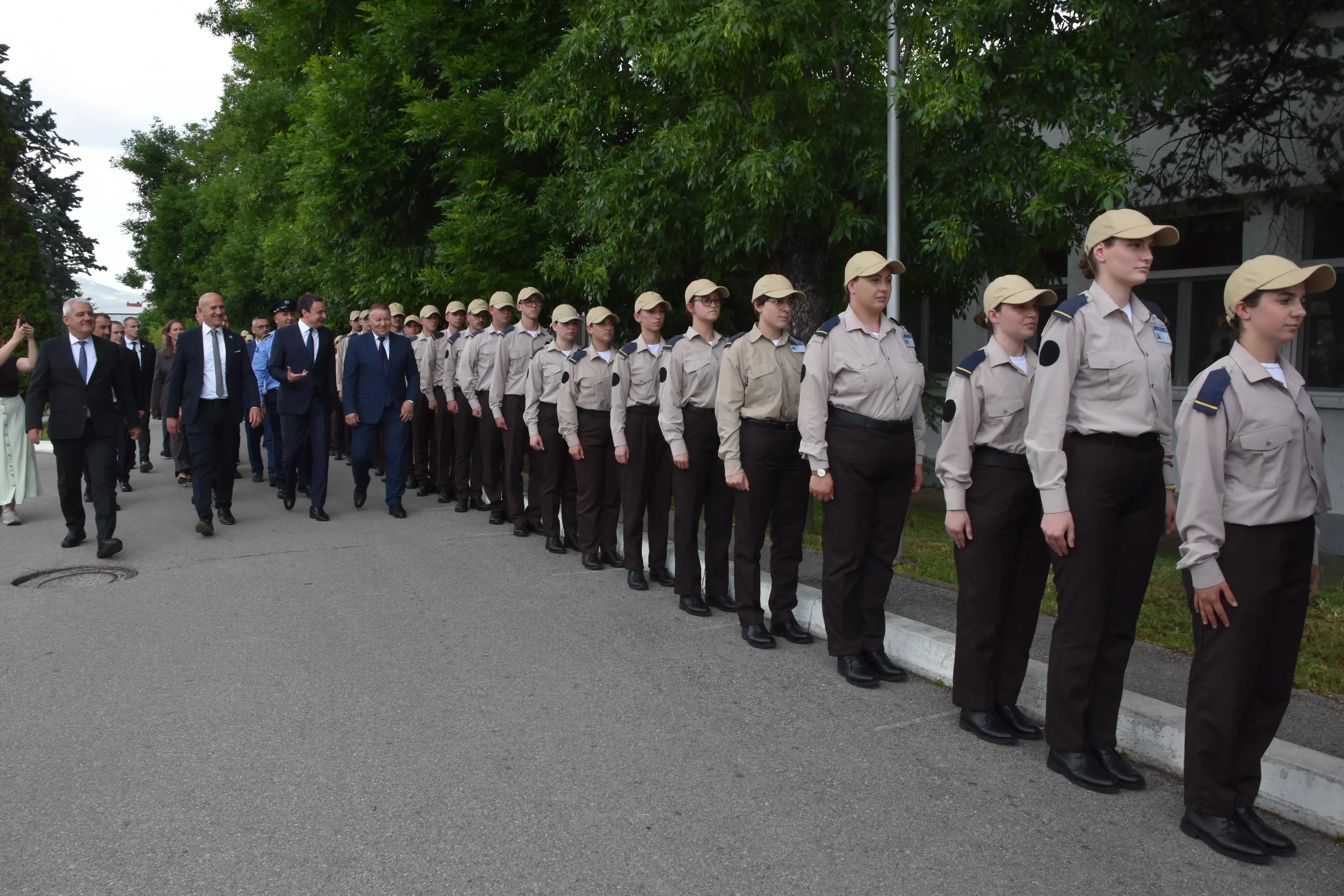 Kryeministri Kurti dhe Ministri Sveçla vizituan Akademinë e Kosovës për Siguri Publike