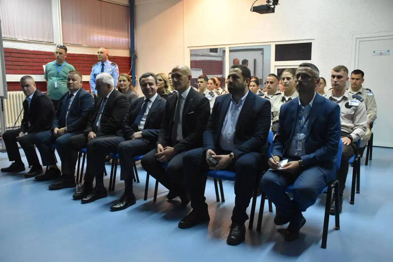 Kryeministri Kurti dhe Ministri Sveçla vizituan Akademinë e Kosovës për Siguri Publike