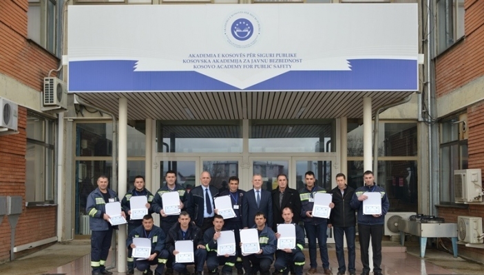 P&euml;rfundoi trajnimi &#145;&#146;P&euml;rdorimi i mjeteve themelore p&euml;r shuarjen e zjarreve&#146;&#146;