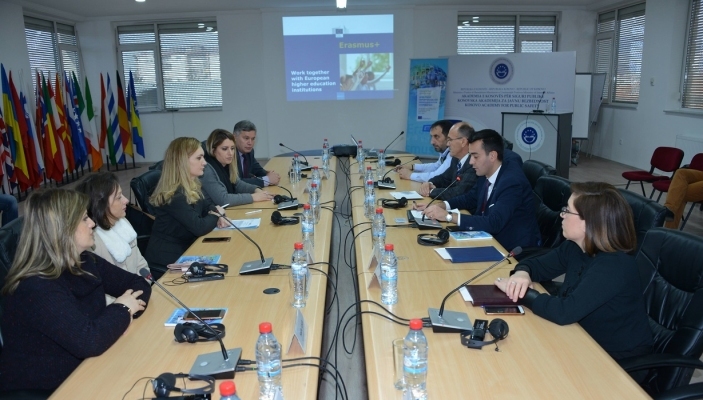 N&euml; AKSP u mbajt sesioni informues nga zyra e Erasmus+ n&euml; Kosov&euml;