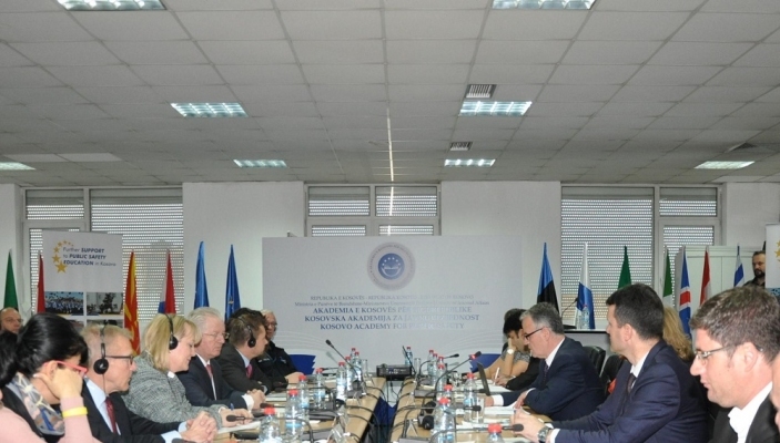 N&euml; Akademi u mbajt seminari i Projektit t&euml; Binjak&euml;zimit 