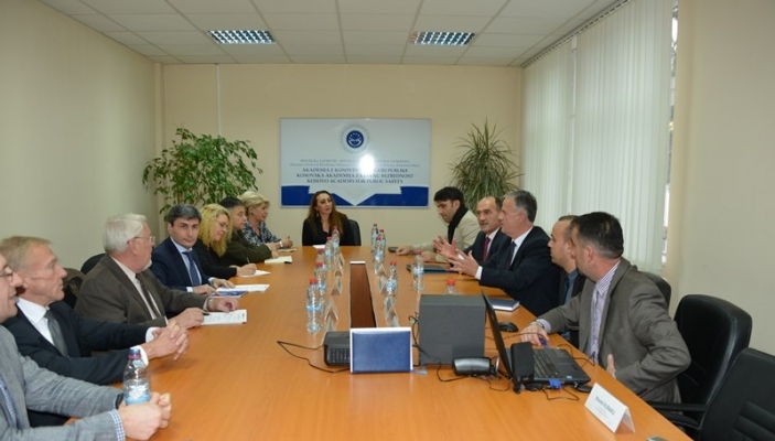 Nj&euml; delegacion nga OSBE-ja vizitoi Akademin&euml;