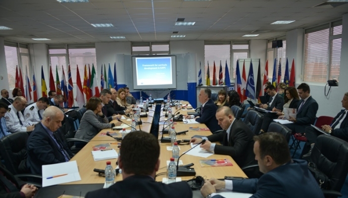 Filloi seminari tre ditor n&euml; Akademi