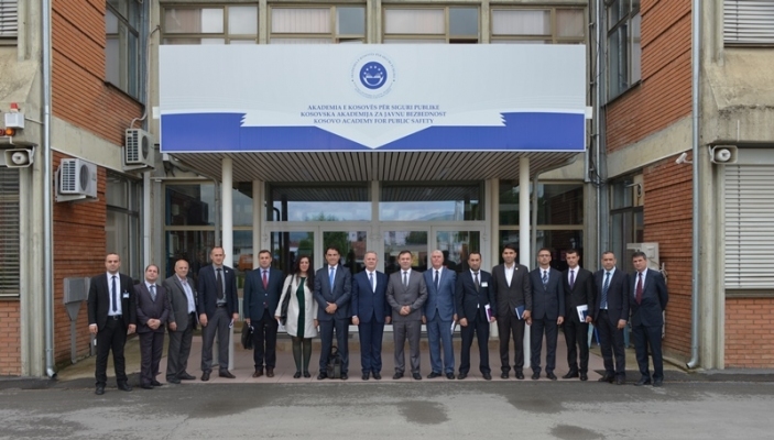 Deputetet e Kuvendit t&euml; Republik&euml;s s&euml; Kosov&euml;s vizituan Akademin&euml;