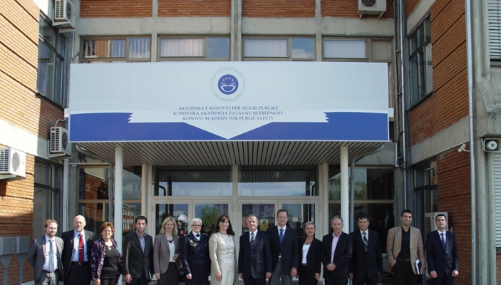  Smakiqi priti nj&euml; delegacion nga Finlanda