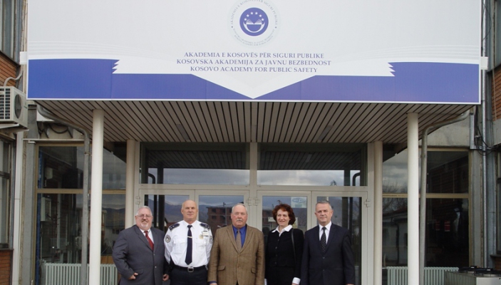 Antoinete Gosinski vizitoi Akademin&euml;