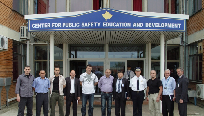 Qendr&euml;n e Kosov&euml;s p&euml;r Siguri Publike e vizitoi drejtori i Nj&euml;sis&euml; Speciale t&euml; Shqip&euml;ris&euml;
