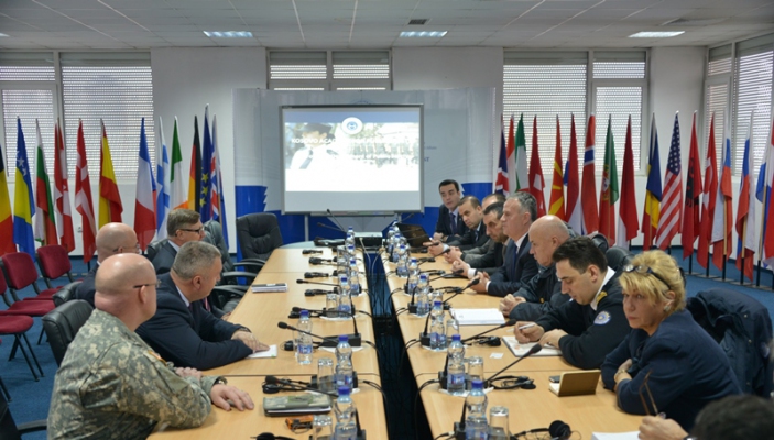 Smakiqi priti n&euml; takim nj&euml; delegacion nga Shtetet e Bashkuara t&euml; Amerik&euml;s