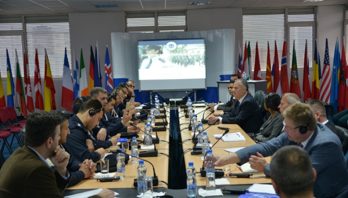 Smakiqi priti n&euml; takim nj&euml; delegacion nga Iraku