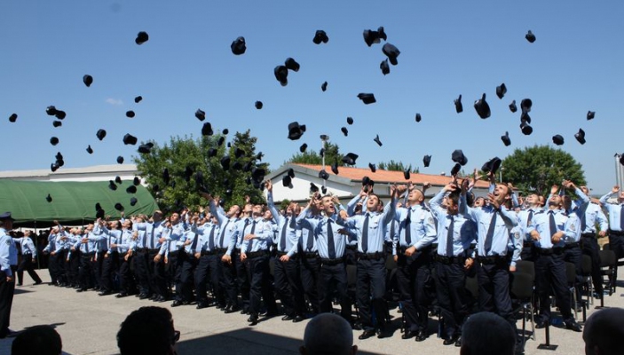 N&euml; AKSP diplomoi gjenerata e 43 e Policis&euml; s&euml; Kosov&euml;s