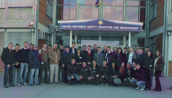 Student t&euml; Universitetit &#145;Iliria&#148; vizituan Qendr&euml;n e Kosov&euml;s p&euml;r Siguri Publike, Edukim dhe Zhvillim